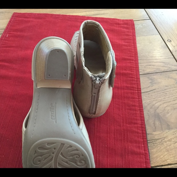 earth shoes carson vicki